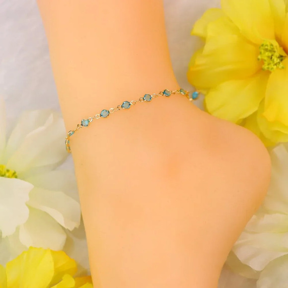 Minimalist Anklet, Sleek & Modern Design, Women’s Fashion, YC110487-A - Picture 9 of 10